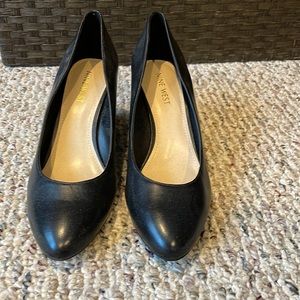 Nine West wedge shoe